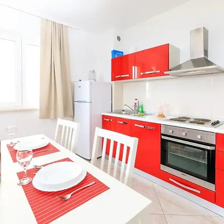 Apartment Family-friendly With Swimming Pool Brela, Makarska - 19998 *