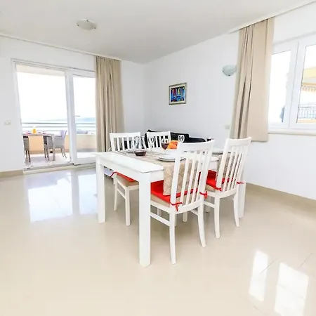 Apartment Family-friendly With Swimming Pool Brela, Makarska - 19998