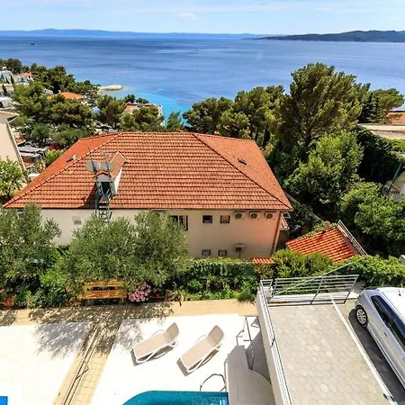Apartment Family-friendly With Swimming Pool Brela, Makarska - 19998 Brela