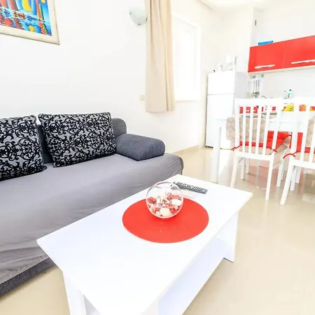 Family-friendly With Swimming Pool Brela, Makarska - 19998 Apartment Brela